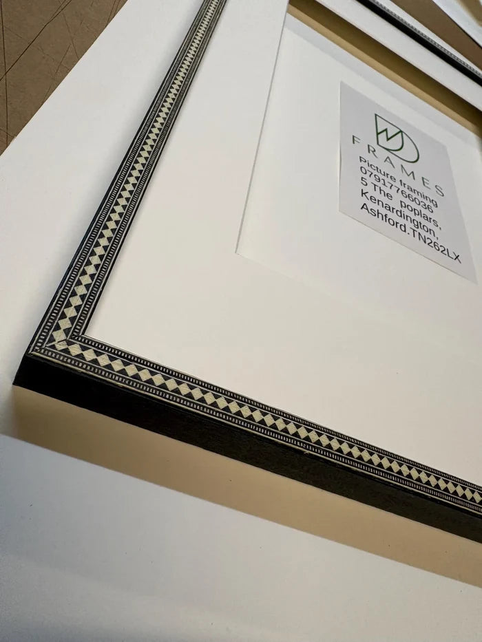 Bespoke Made to Measure Marquetry Photo Picture Frame – Custom Sizes & Colours