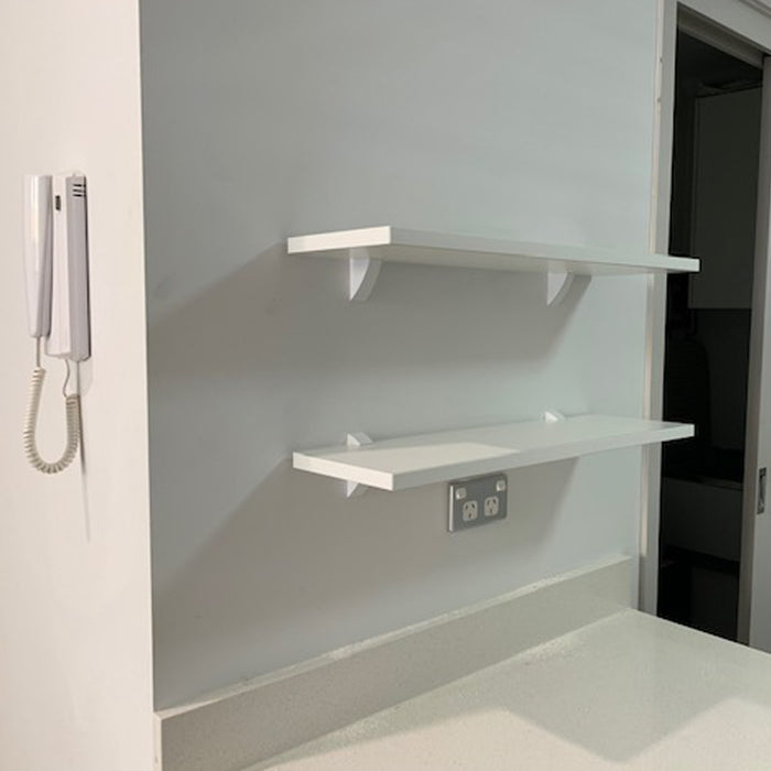 European Made Laminated Shelf White 600x200x19mm