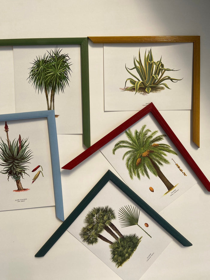 Reeded curved hand painted picture frames bespoke made to order any colour any size
